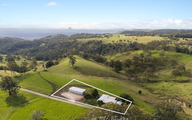 20 McLean Road, Mount Mee, photo 1
